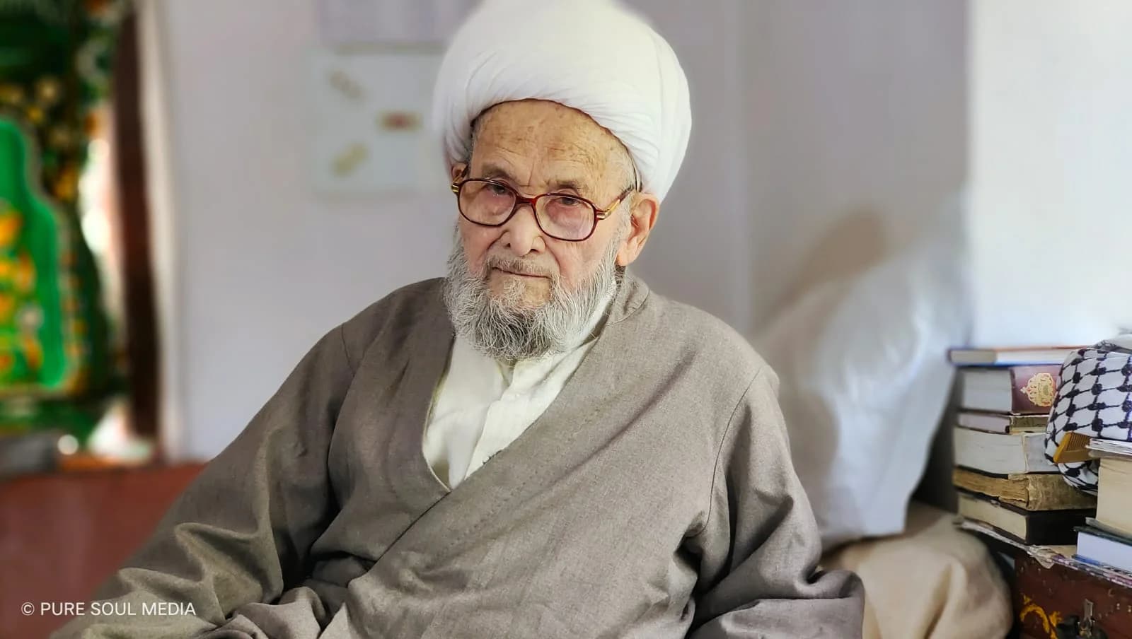 Hojjatul Islam Walmuslimeen Sheikh Mohammad Hussain Moqaddas